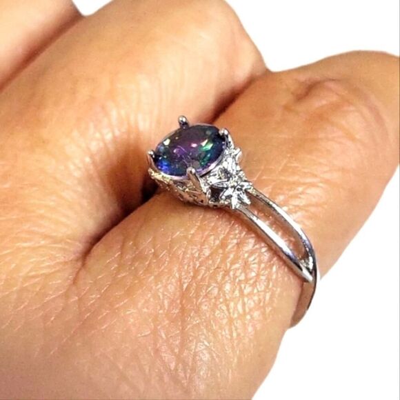 Multi Colors Zirconia Gemstone Ring Size 8 - Picture 3 of 16
